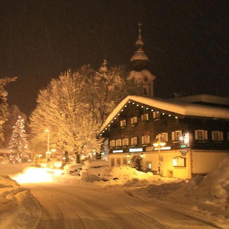 Hotel Gasthof Markterwirt Альтенмаркт  Экстерьер фото