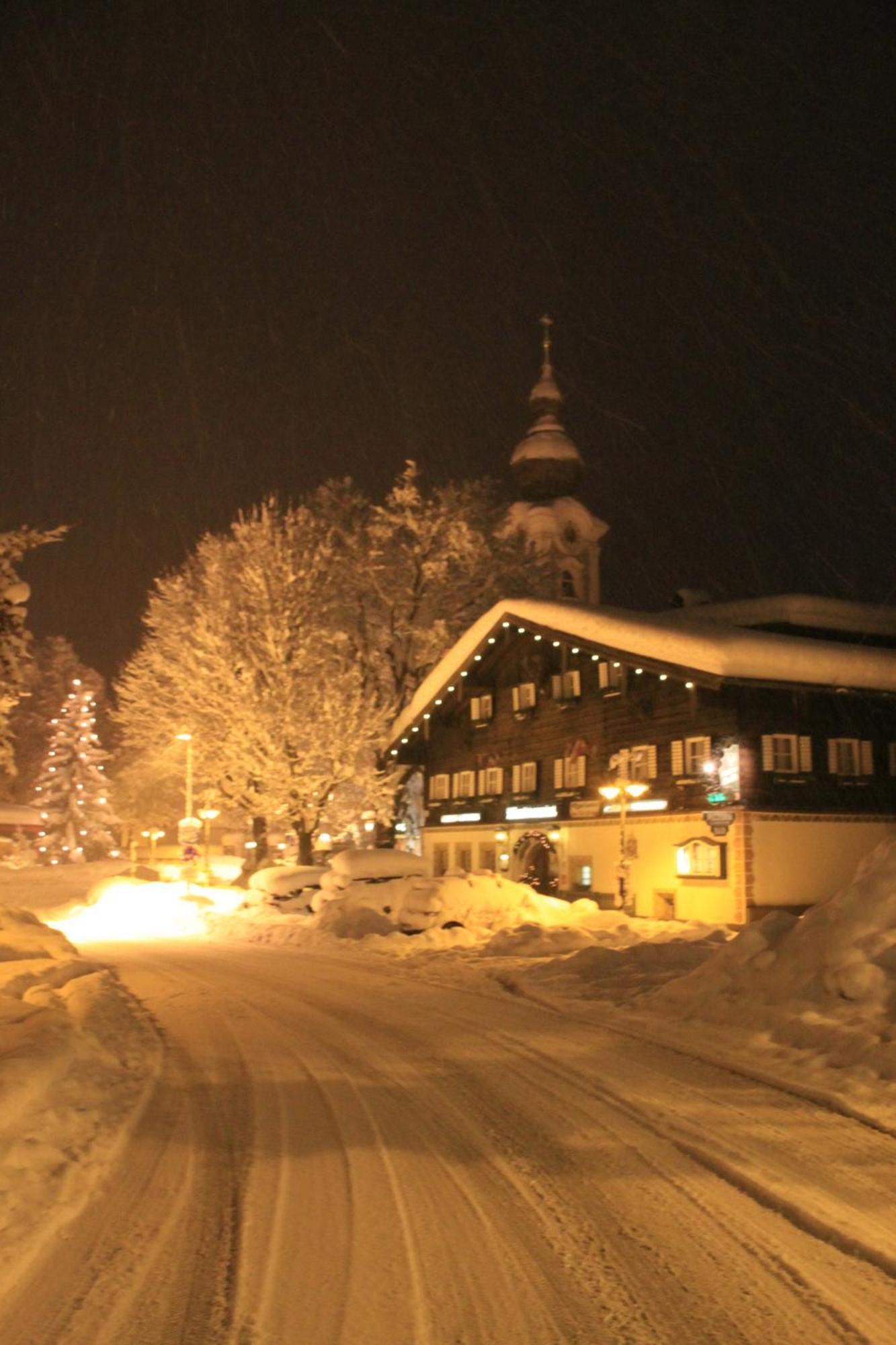 Hotel Gasthof Markterwirt Альтенмаркт  Экстерьер фото